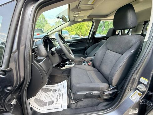 Used 2015 Honda Fit EX image 19