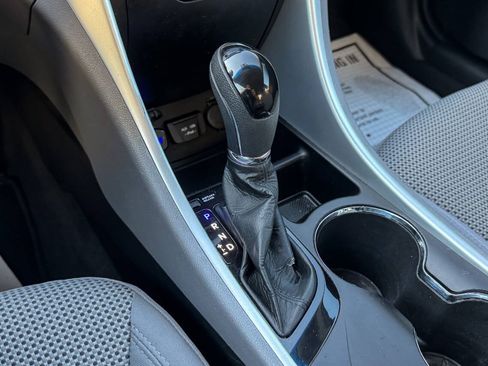 Used 2011 Hyundai Sonata GLS FWD image 23