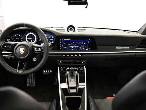 Used 2024 Porsche 911 Dakar image 22