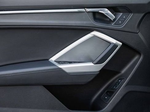 Used 2022 Audi Q3 2.0T Premium image 21