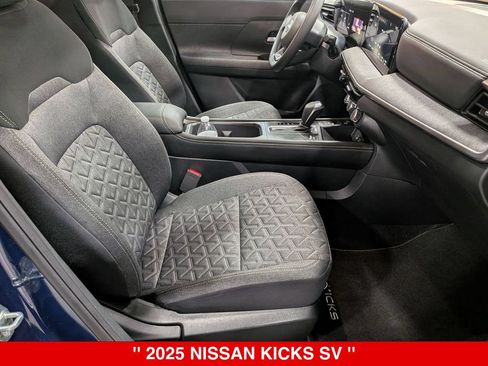Used 2025 Nissan Kicks SV w/ SV Premium Package AWD/4WD image 34