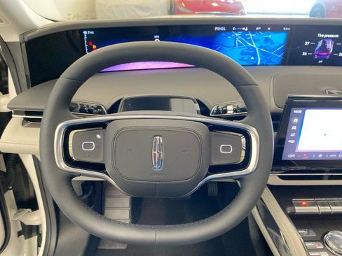 New 2026 Lincoln Nautilus Premier w/ Equipment Group 102A AWD/4WD image 18