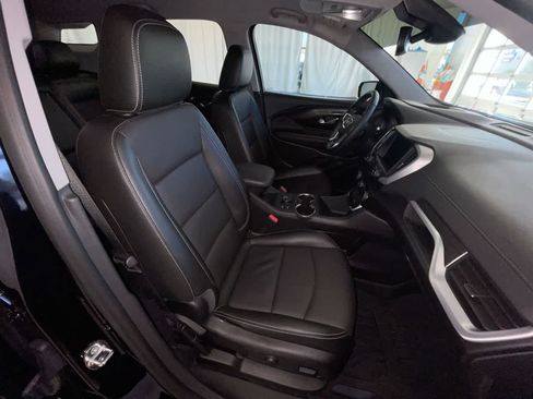 Used 2024 GMC Terrain SLT w/ Tech Package AWD/4WD image 24