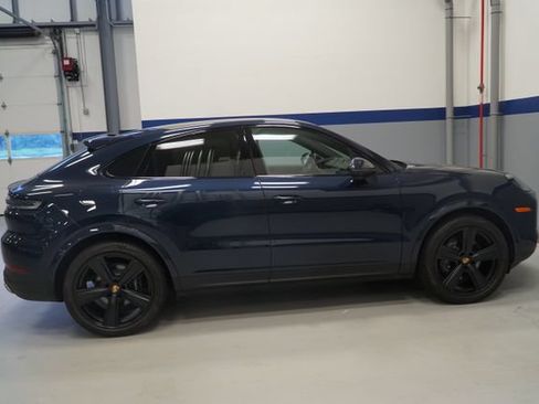 Certified 2026 Porsche Cayenne Coupe AWD/4WD image 10