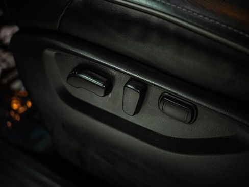 Used 2024 INFINITI QX80 Luxe image 16