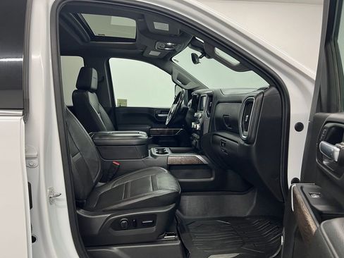 Used 2021 GMC Sierra 3500 Denali w/ Denali Ultimate Package AWD/4WD image 22
