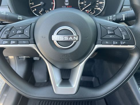 New 2026 Nissan Altima 2.5 SV image 9