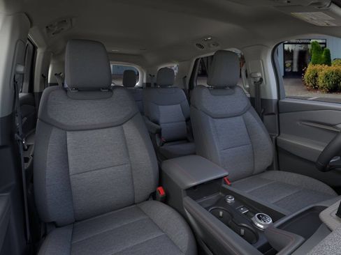 New 2026 Ford Explorer Active AWD/4WD image 11