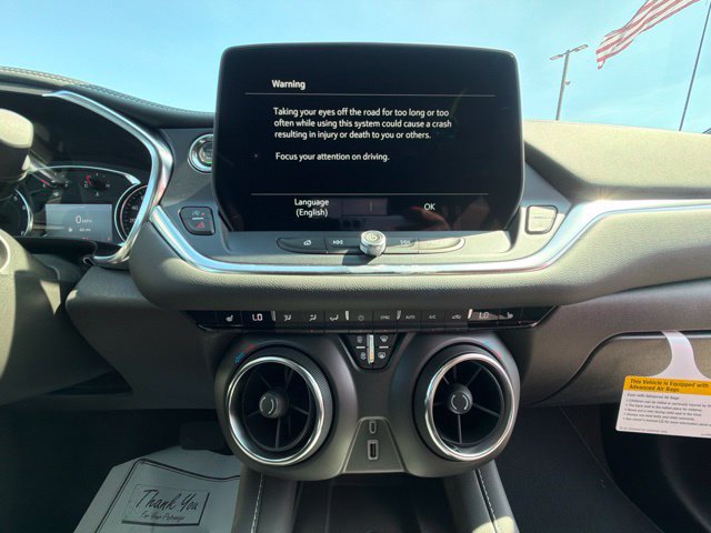 New 2026 Chevrolet Blazer LT w/ Convenience Package FWD image 30