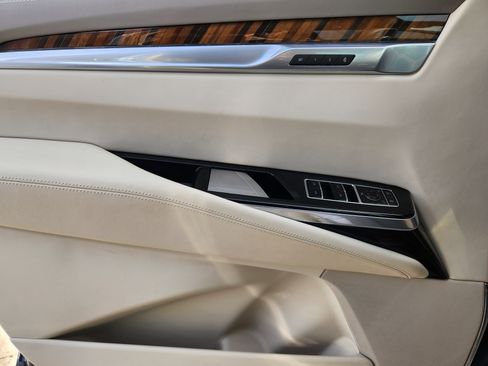 Used 2025 Cadillac Escalade ESV Sport Platinum image 26