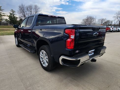 Used 2022 Chevrolet Silverado 1500 LTZ w/ LTZ Premium Package image 8