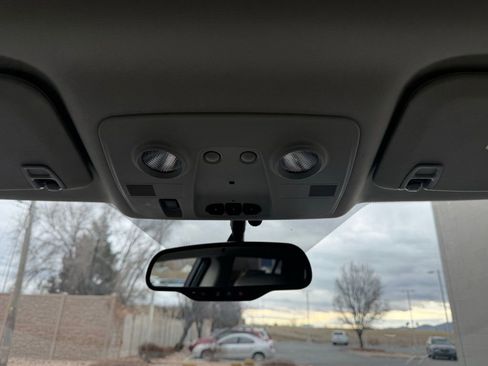 Used 2014 Buick Enclave Leather w/ Trailering Provision Package image 19