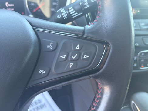 Used 2022 Chevrolet Equinox RS w/ Infotainment Package AWD/4WD image 19