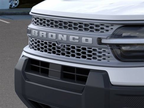 New 2026 Ford Bronco Sport Outer Banks AWD/4WD image 17