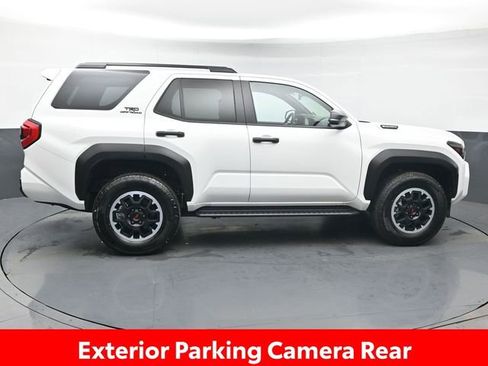 Certified 2025 Toyota 4Runner TRD Off-Road AWD/4WD image 7
