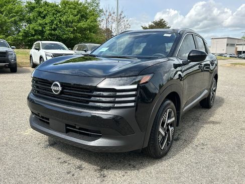 New 2026 Nissan Kicks SV w/ SV Premium Package image 1