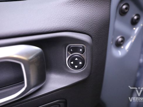 New 2024 Jeep Wrangler Sahara w/ Technology Group image 25