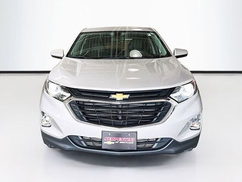 Used 2019 Chevrolet Equinox LT FWD image 4