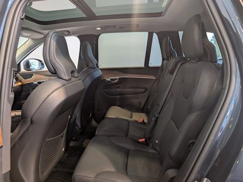 Used 2024 Volvo XC90 B5 Plus w/ Protection Package Premier image 29