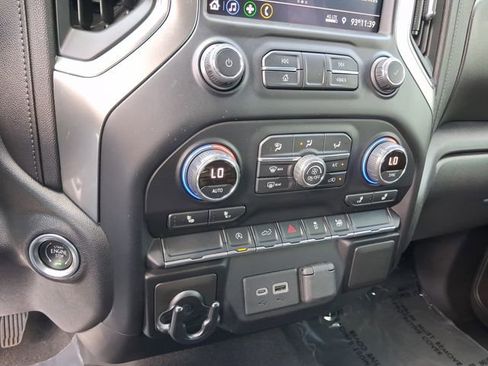 Used 2021 Chevrolet Silverado 1500 LT image 20