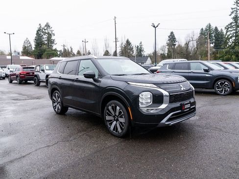 New 2026 Mitsubishi Outlander SEL image 27