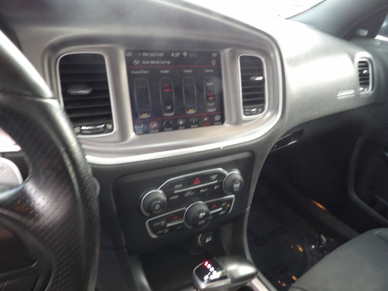 Used 2019 Dodge Charger GT RWD image 7