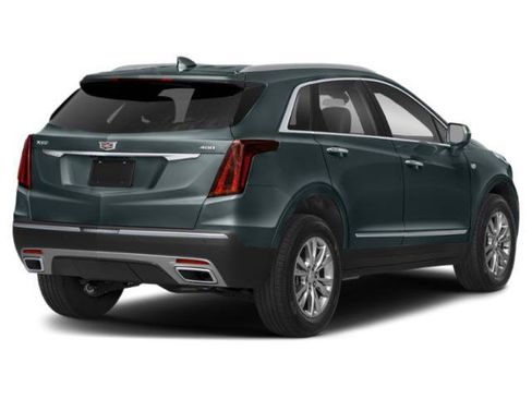 Used 2022 Cadillac XT5 Premium Luxury w/ Technology Package FWD image 2