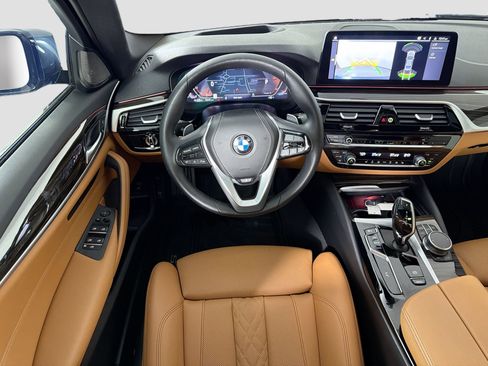 Certified 2023 BMW 540i w/ Premium Package image 23