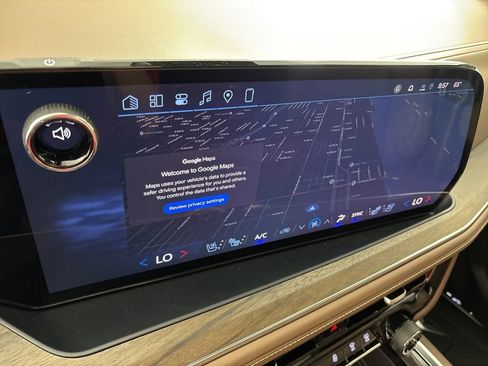 New 2026 Chevrolet Tahoe High Country w/ LPO, Illumination Package AWD/4WD image 44