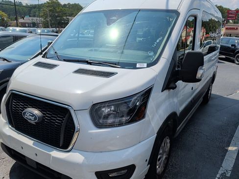 Used 2026 Ford Transit 350 XLT RWD image 3