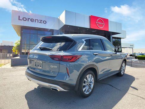 Used 2022 INFINITI QX50 Essential image 5