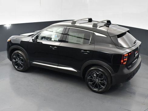 New 2026 Nissan Kicks SR w/ SR Premium Package AWD/4WD image 48