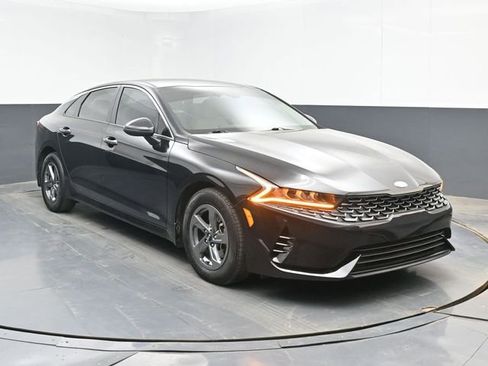 Used 2021 Kia K5 LXS FWD image 2