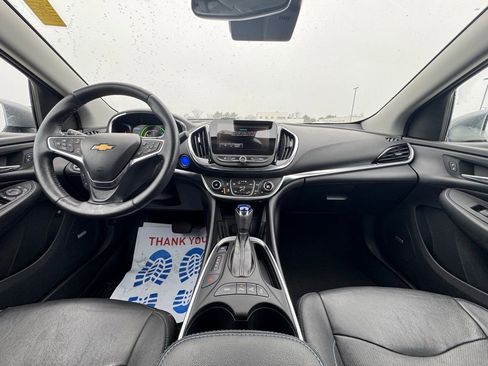 Used 2018 Chevrolet Volt Premier w/ Driver Confidence Package image 22