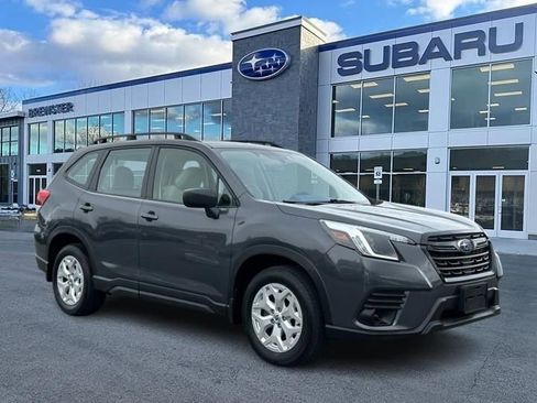Certified 2023 Subaru Forester AWD/4WD image 1