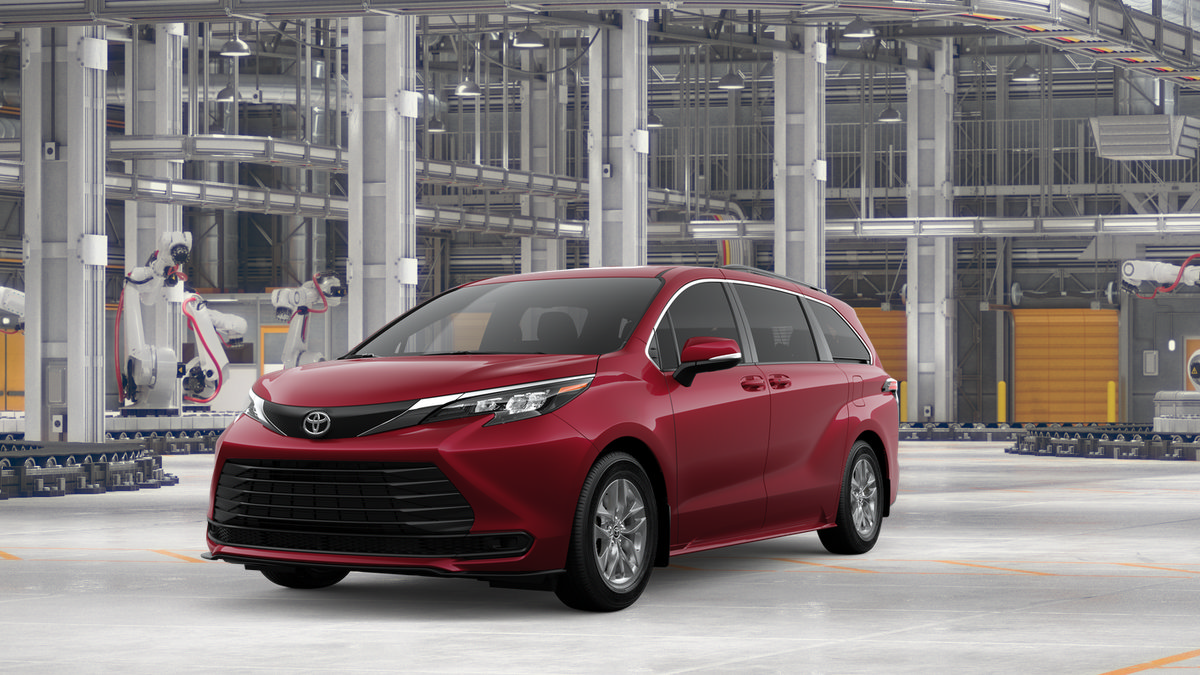 New 2026 Toyota Sienna LE FWD image 1