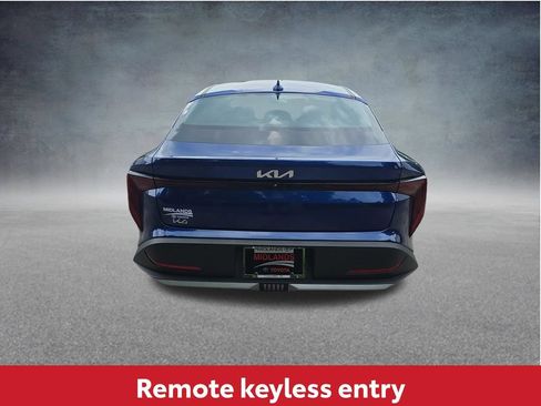Used 2025 Kia K4 FWD image 5