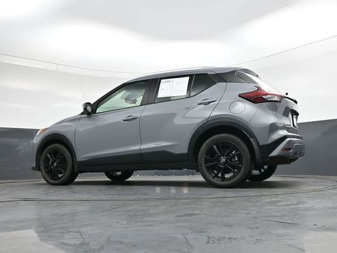 Used 2024 Nissan Kicks SV image 35