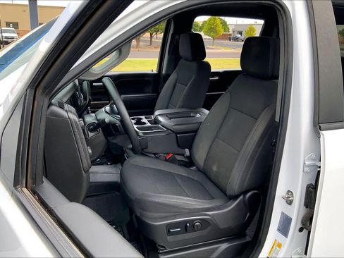 Used 2023 Chevrolet Silverado 2500 LT w/ Convenience Package image 8