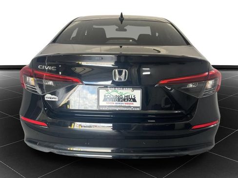 Used 2024 Honda Civic EX image 4