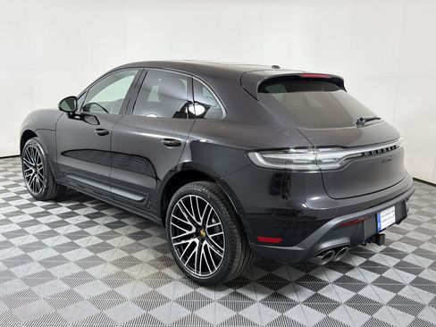 New 2026 Porsche Macan image 3