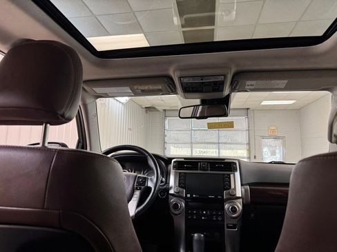 Used 2024 Toyota 4Runner Limited image 21