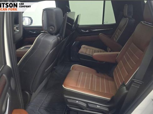 Used 2024 GMC Yukon Denali Ultimate image 6
