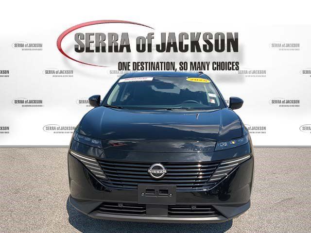 Used 2025 Nissan Murano SV AWD/4WD image 3
