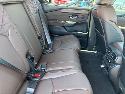 New 2026 Honda Pilot Elite image 14