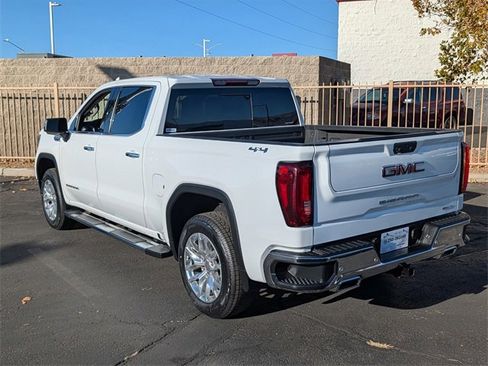 Used 2022 GMC Sierra 1500 SLT w/ SLT Premium Plus Package image 4