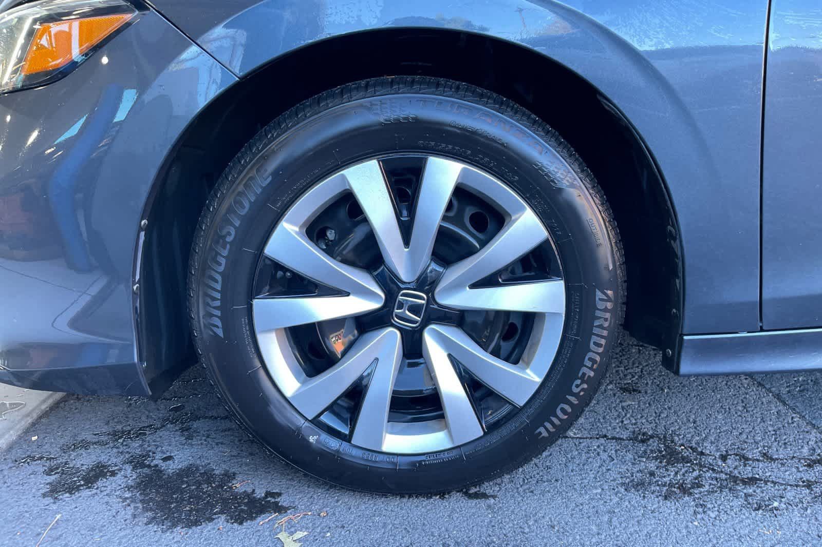 Used 2025 Honda Civic LX image 15