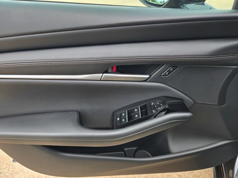 New 2026 MAZDA MAZDA3 s FWD image 19