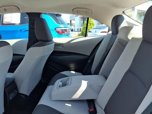 Used 2026 Toyota Corolla LE FWD image 7