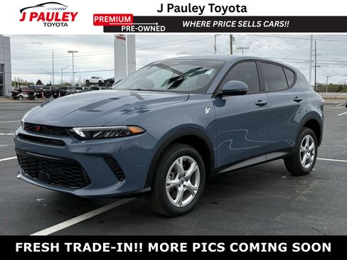 Used 2024 Dodge Hornet GT image 1